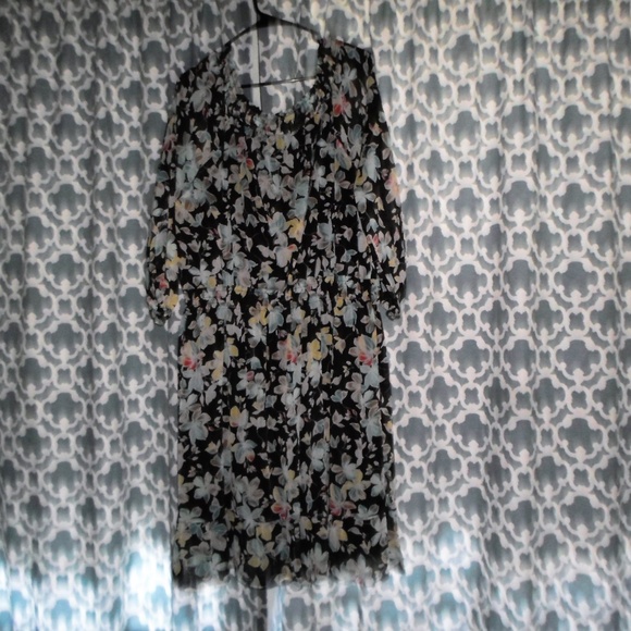 AMERICAN RAG PLUS FLORAL DRESS SIZE 3X ❤ CLEARANCE - Picture 3 of 4